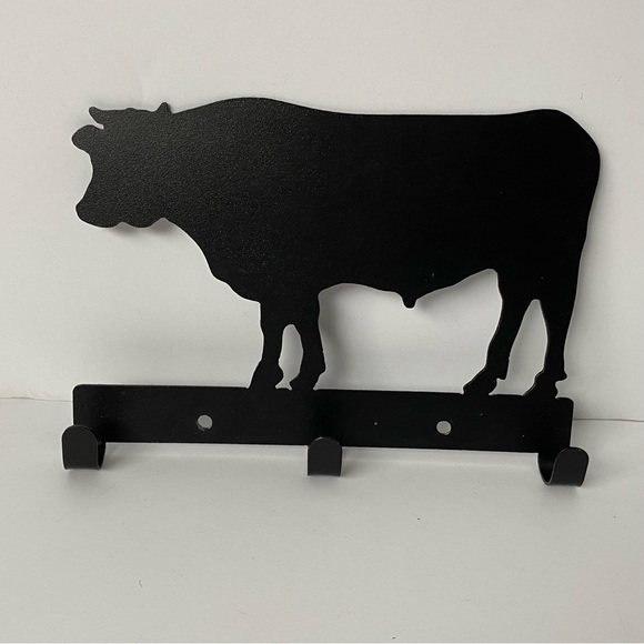 Cow 3 Hook Wall Mount NEW Black Metal 8” wide Key leash Farmhouse style farm - Picture 1 of 14